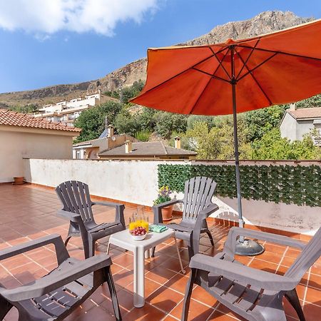 Amplio Apartamento En Gueejar Sierraアパートメント エクステリア 写真