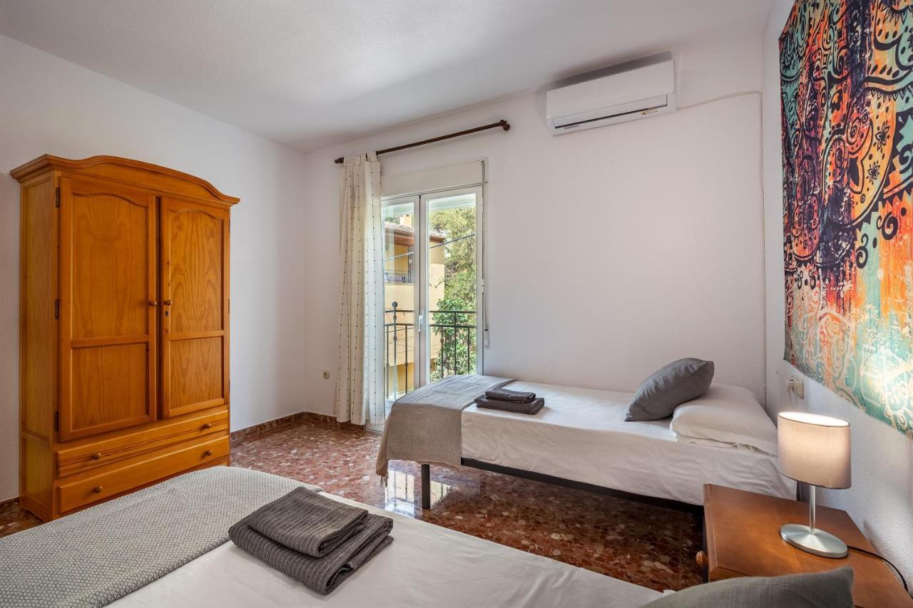 Amplio Apartamento En Gueejar Sierraアパートメント エクステリア 写真