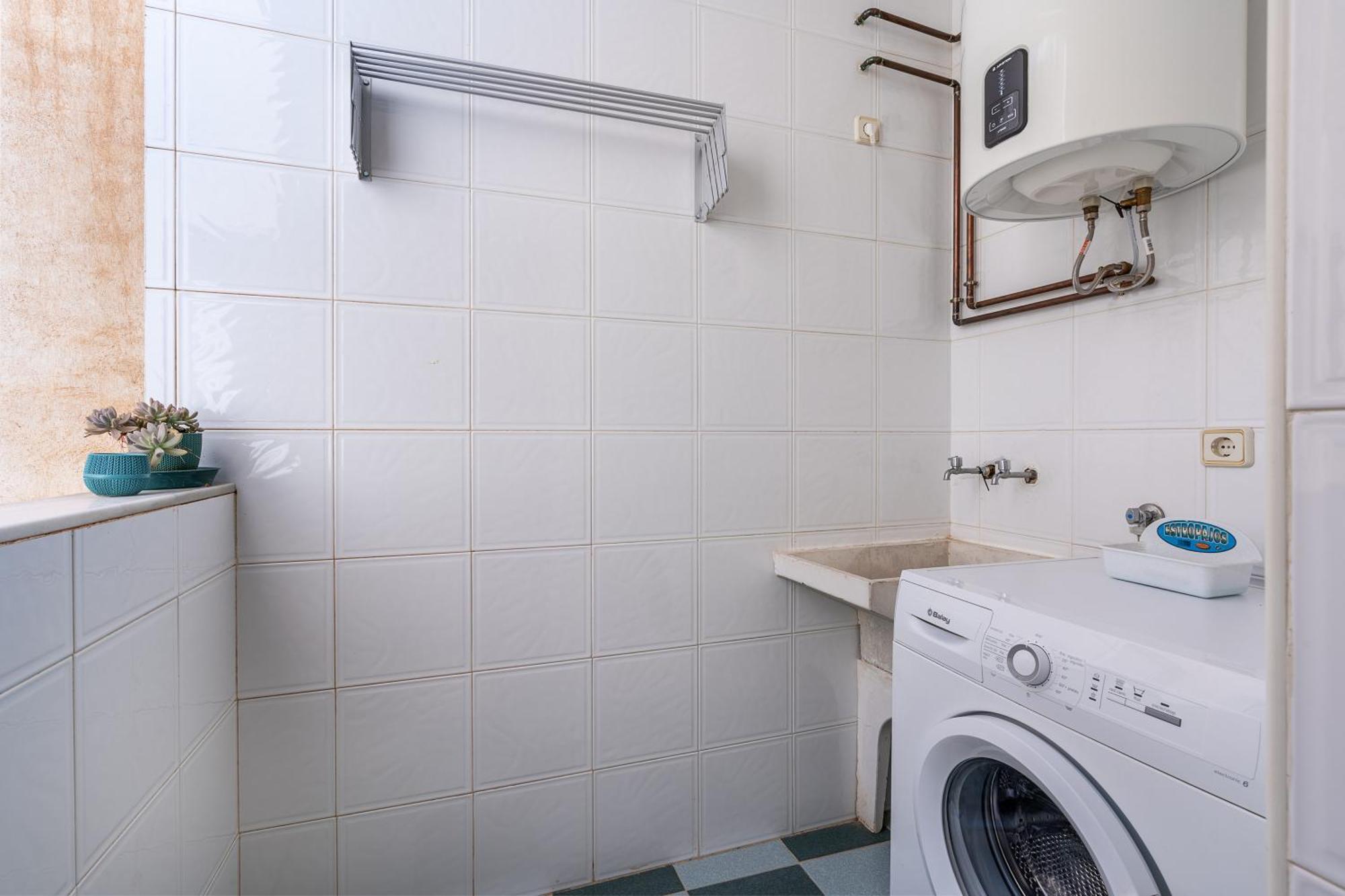 Amplio Apartamento En Gueejar Sierraアパートメント エクステリア 写真