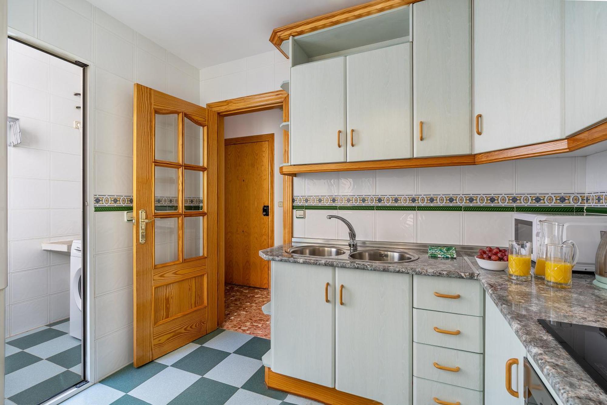 Amplio Apartamento En Gueejar Sierraアパートメント エクステリア 写真